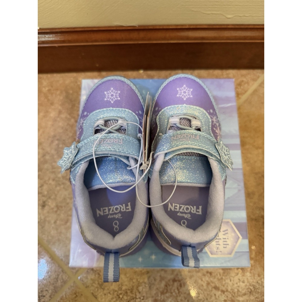 Toddler Girls' Disney Frozen Light Up Elsa & Anna Sneakers Size 8 NWB Shoes - Picture 6 of 10